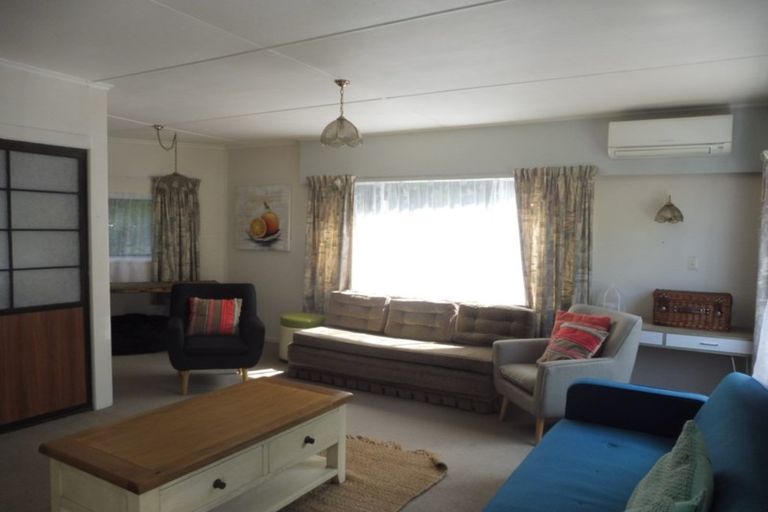 Photo of property in 1 Otuturu Crescent, Ruamahunga, Thames, 3575