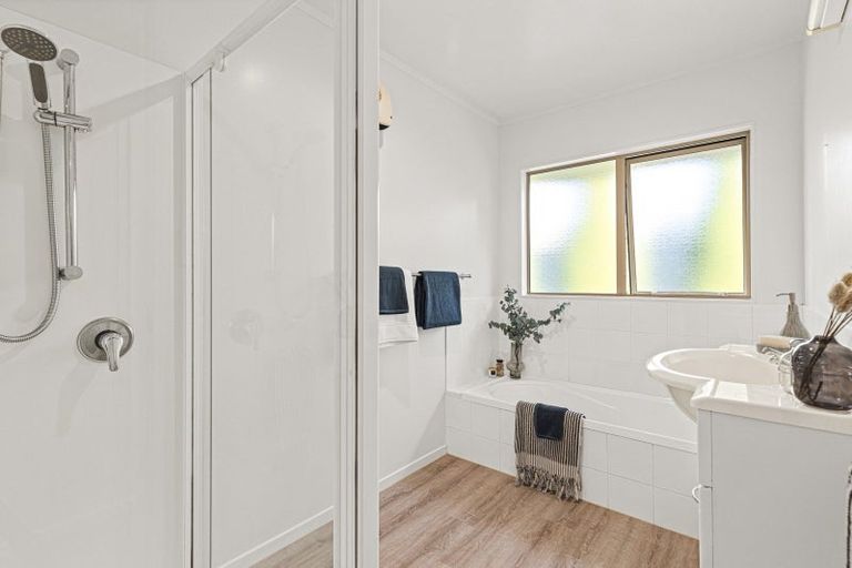 Photo of property in 12 Rita Way, Omaha, Warkworth, 0986