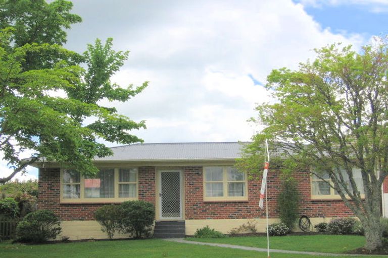 Photo of property in 32 Basley Road, Owhata, Rotorua, 3010