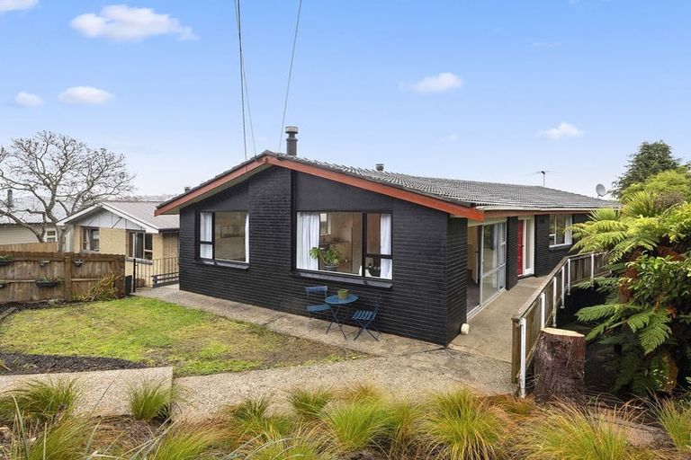 Photo of property in 203 Taieri Road, Kaikorai, Dunedin, 9010