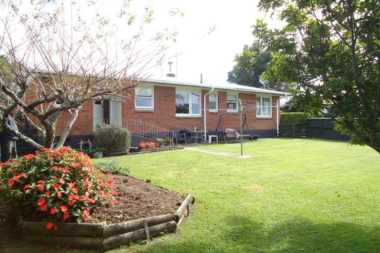 Photo of property in 19 Hillcrest Road, Otumoetai, Tauranga, 3110