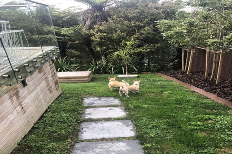 Photo of property in 88 Pohutukawa Parade, Riverhead, 0820