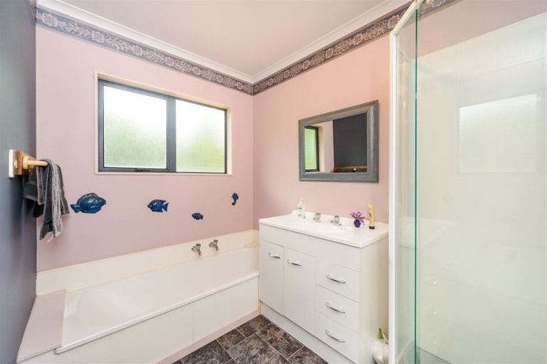 Photo of property in 4 Blue Park Lane, Feilding, 4702