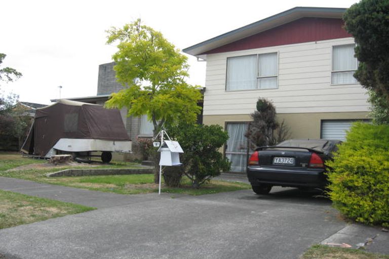 Photo of property in 9 Cedar Crescent, Feilding, 4702