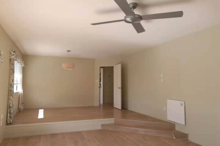 Photo of property in 54 Bayside Drive, Browns Bay, Auckland, 0630