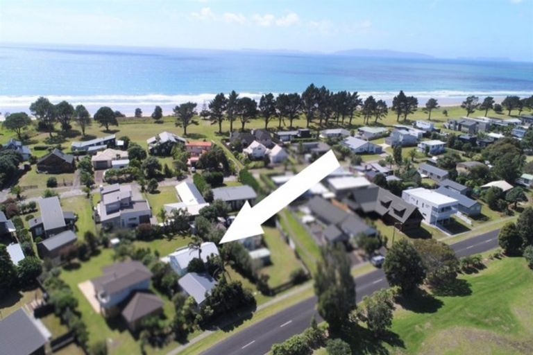 Photo of property in 664 Matarangi Drive, Matarangi, Whitianga, 3592