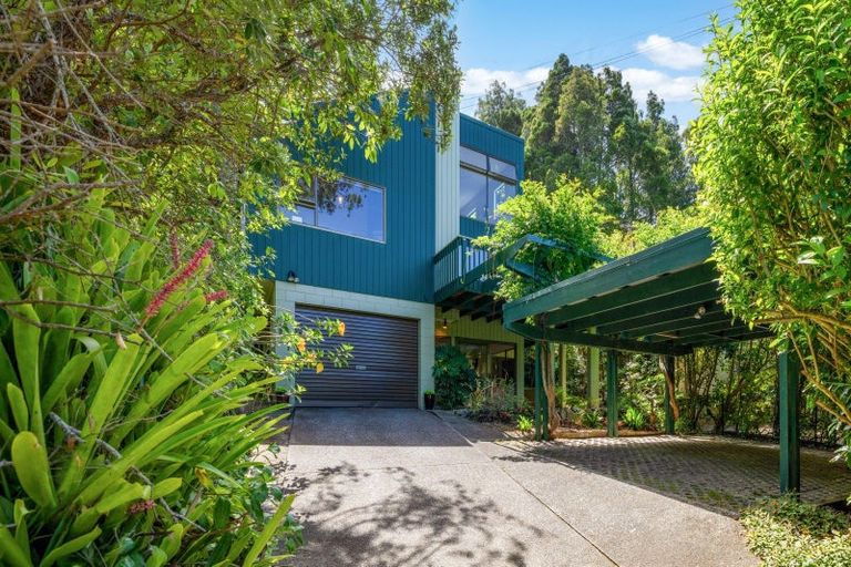 Photo of property in 11 Clinton Road, Tawharanui Peninsula, Warkworth, 0986