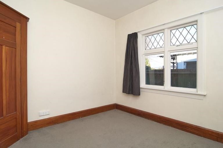 Photo of property in 15 Euston Street, Riccarton, Christchurch, 8041