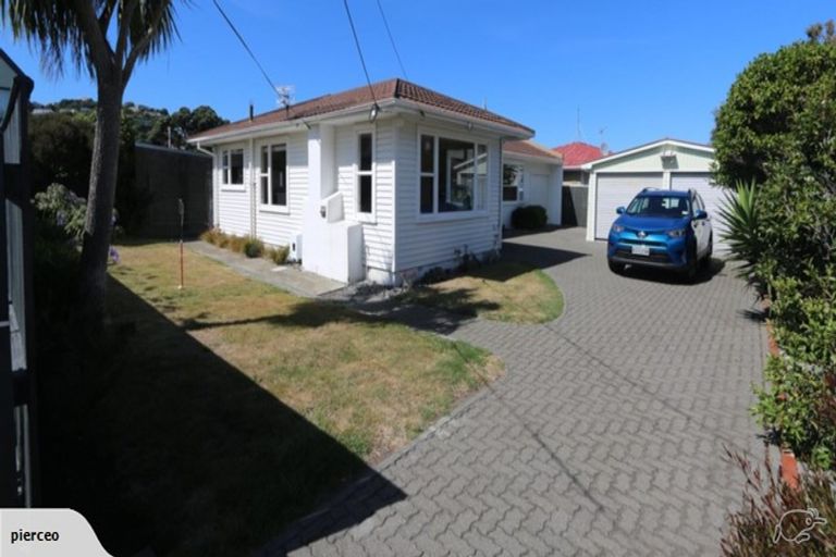 Photo of property in 28 Rotherham Terrace, Miramar, Wellington, 6022