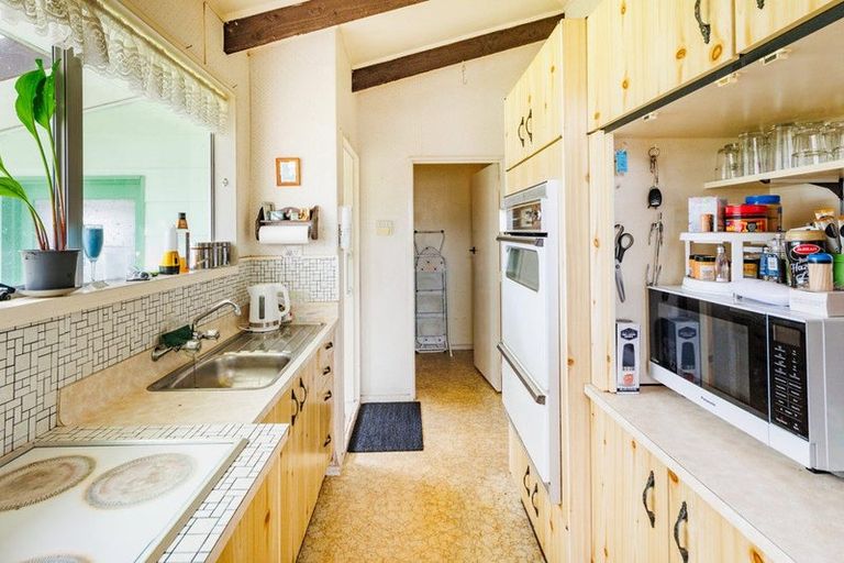 Photo of property in 1 Turakina Street, Westbrook, Palmerston North, 4412