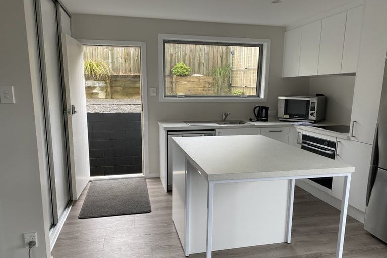 Photo of property in 137b Newlands Road, Newlands, Wellington, 6037