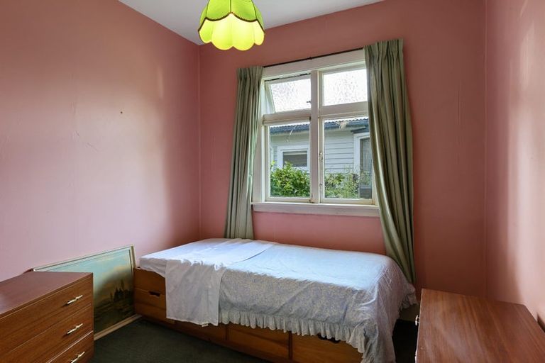 Photo of property in 11 Alpha Avenue, Strowan, Christchurch, 8052