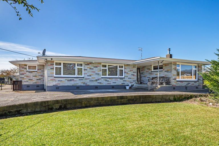 Photo of property in 33 Grey Street, Shannon, 4821