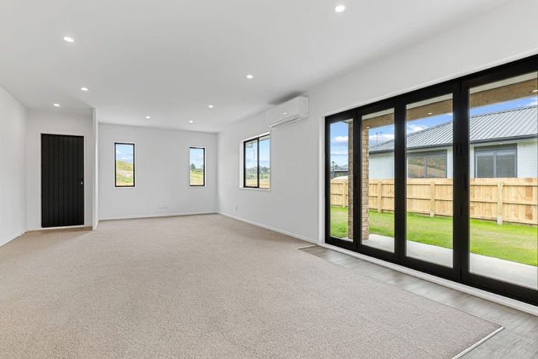Photo of property in 7 Waugh Lane, Huntly, 3700