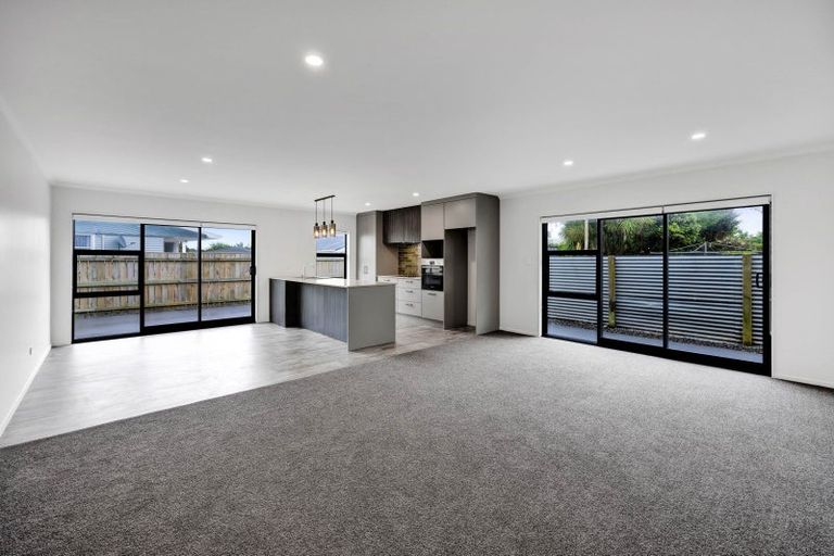 Photo of property in 7 Egmont Street, Hawera, 4610