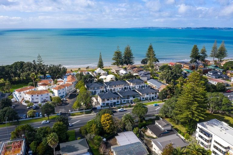 Photo of property in 1/468 Hibiscus Coast Highway, Orewa, 0931