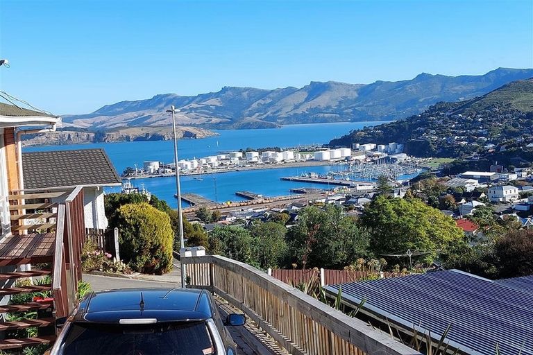 Photo of property in 6a College Place, Lyttelton, 8082