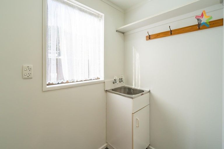 Photo of property in 12 Kennedy Grove, Stokes Valley, Lower Hutt, 5019