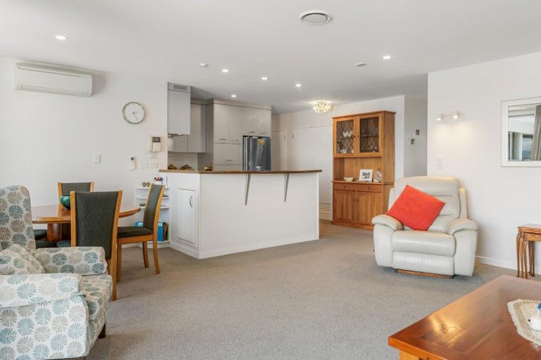 Photo of property in Anchorage Apartments, 408/36 Victoria Road, Mount Maunganui, 3116