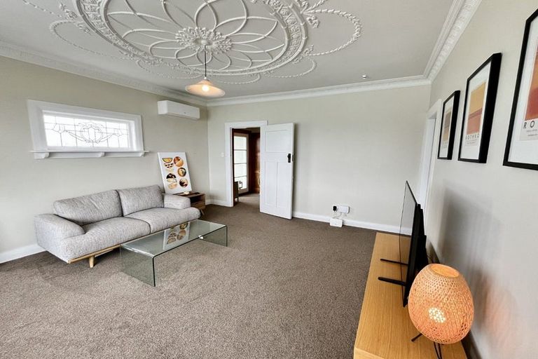 Photo of property in 18 Waipapa Terrace, Hataitai, Wellington, 6021