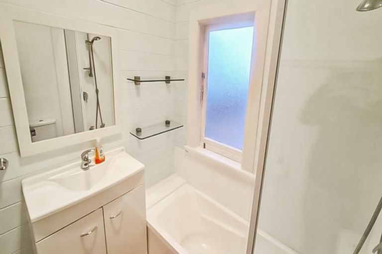 Photo of property in 169 Waerenga Road, Otaki, 5512