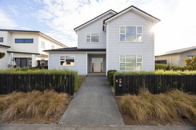 Photo of property in 8 Lavinias Way, Chartwell, Hamilton, 3210