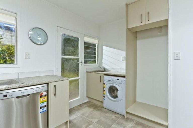 Photo of property in 1/4 Betsland Crescent, Hillcrest, Auckland, 0627