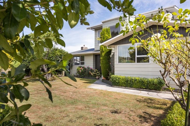 Photo of property in 7 Paradise Place, Milson, Palmerston North, 4414