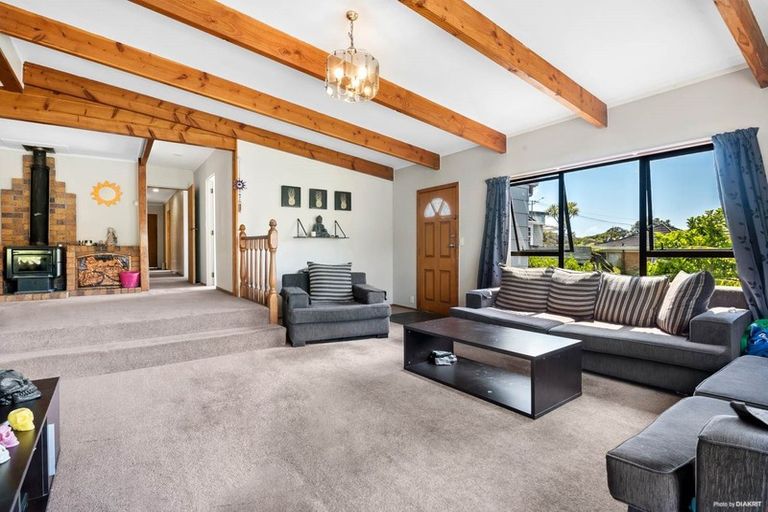 Photo of property in 59 Hebron Road, Waiake, Auckland, 0630
