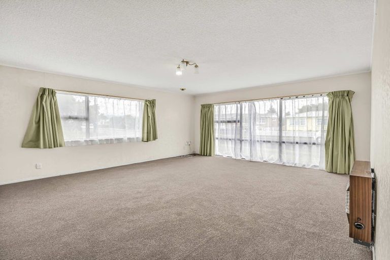 Photo of property in 11 Cornwall Street, Levin, 5510