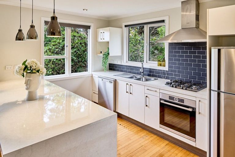 Photo of property in 12 Haunui Road, Pukerua Bay, 5026