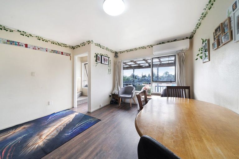 Photo of property in 3/24 Copley Street, New Lynn, Auckland, 0600