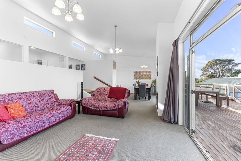 Photo of property in 72 Clemow Road, Fitzroy, New Plymouth, 4312