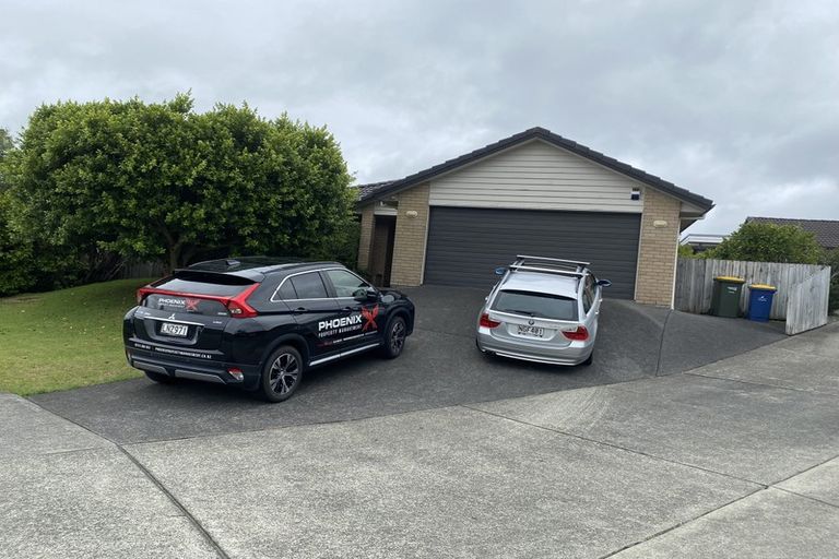 Photo of property in 9 Bonny Crescent, Massey, Auckland, 0614