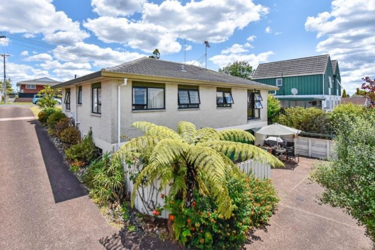 Photo of property in 1/16 Wood Street, Papakura, 2110