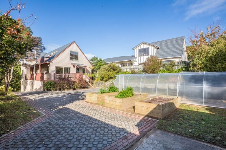 Photo of property in 4 Te Kura Road, Pukerua Bay, 5026