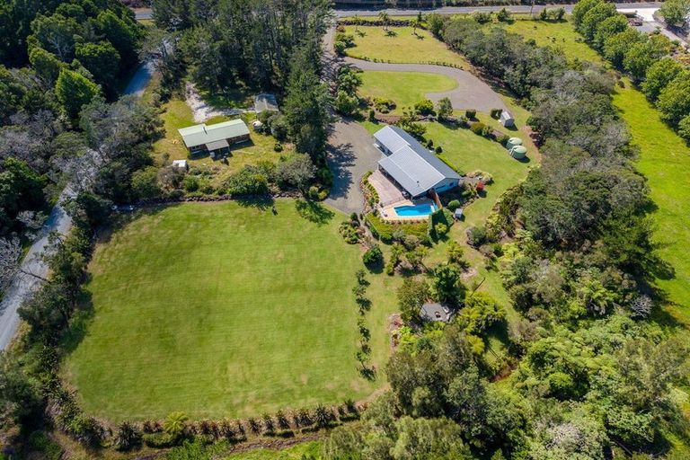 Photo of property in 244 Waimate North Road, Kerikeri, 0293