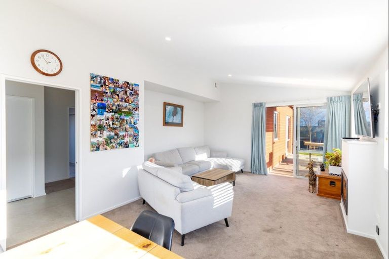 Photo of property in 12 Henrietta Street, Marshland, Christchurch, 8083