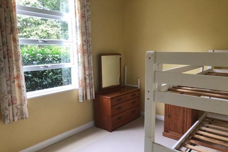 Photo of property in 159f Portsmouth Road, Bombay, 2675