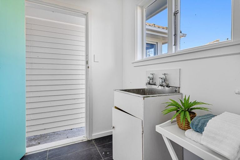 Photo of property in 16 Fatima Street, Redwood, Christchurch, 8051