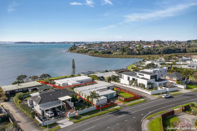 Photo of property in 82 Bramley Drive, Farm Cove, Auckland, 2012