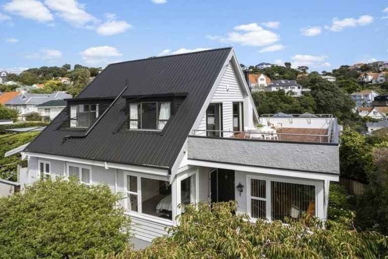 Photo of property in 4 Rimu Road, Kelburn, Wellington, 6012