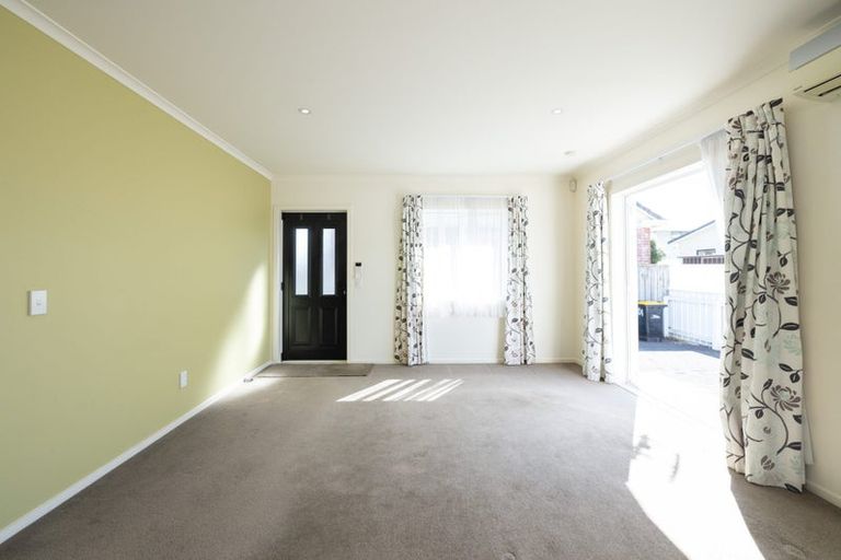 Photo of property in 401 Broadway, Miramar, Wellington, 6022