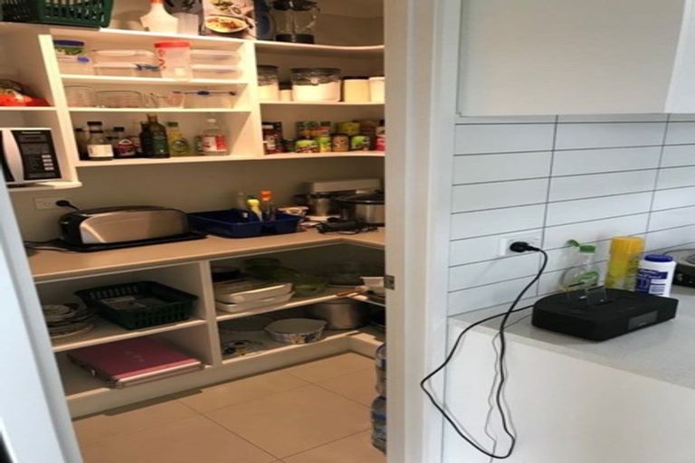 Photo of property in 42 Raithburn Terrace, Pokeno, 2402