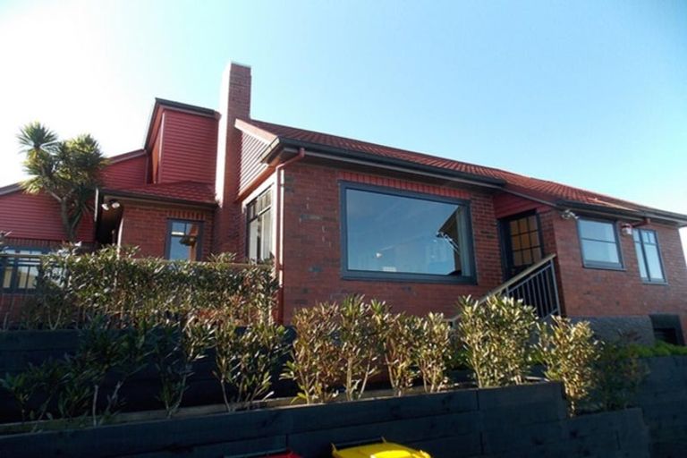 Photo of property in 104 Homebush Road, Khandallah, Wellington, 6035