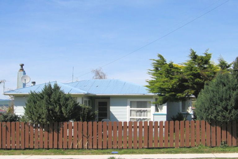 Photo of property in 230 Clayton Road, Pukehangi, Rotorua, 3015