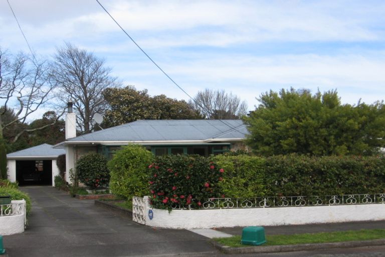 Photo of property in 33 Miro Street, Lansdowne, Masterton, 5810