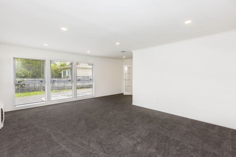 Photo of property in 11 Marion Street, Silverstream, Upper Hutt, 5019