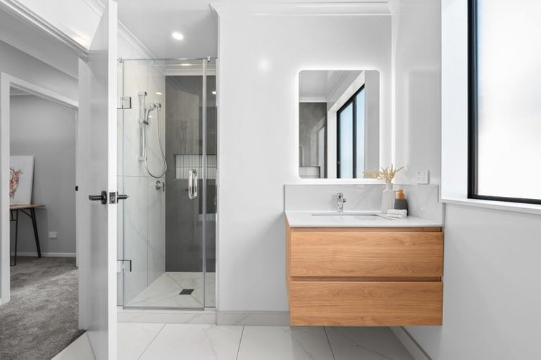 Photo of property in 1/62 Collins Road, Melville, Hamilton, 3206