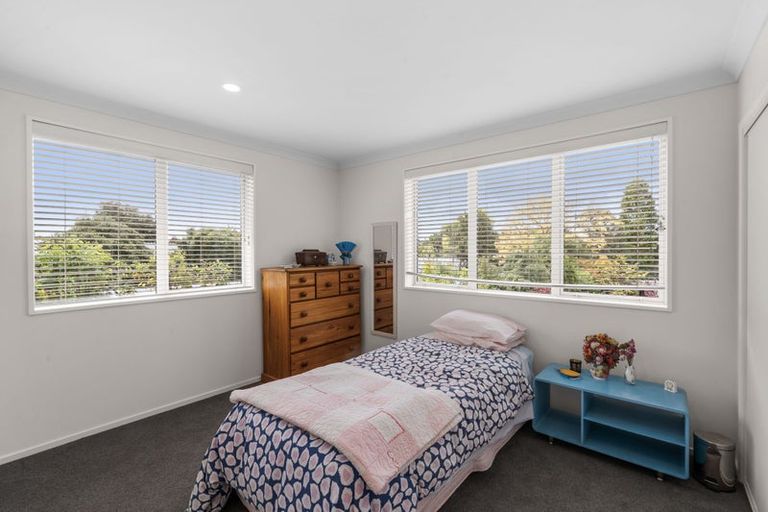 Photo of property in 25d Taylors Avenue, Bryndwr, Christchurch, 8052